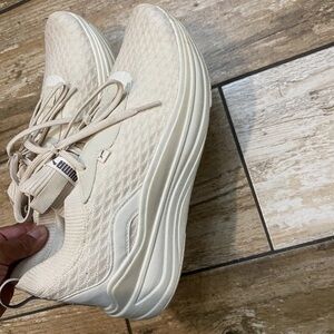 Puma Soft Stride Foam Shoes